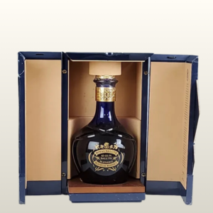 Royal Salute 62 Gun Salute Blended Scotch Whisky 1L – whisky bottle