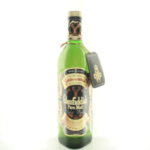 Glenfiddich 8 Year Old Pure Malt 1974 – whisky bottle