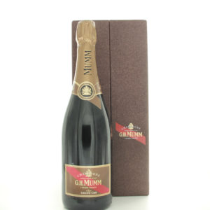 G.H. Mumm Champagne 2002 Vintage – whisky bottle