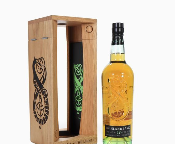 Highland Park – 17 Year Old (The Light) Whisky 